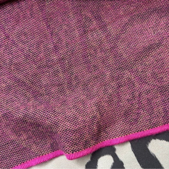 Dance Around It Mixed Print Sweater – Fuchsia Pink, Large 🐆💗 - Picture 10 of 11